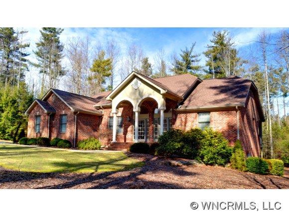 3 E. Boxwood Loop Flat Rock NC 28731