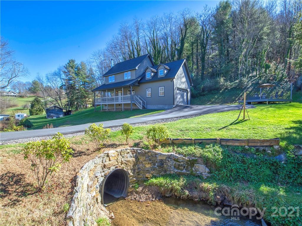 144 Golf Course Road Waynesville NC 28786