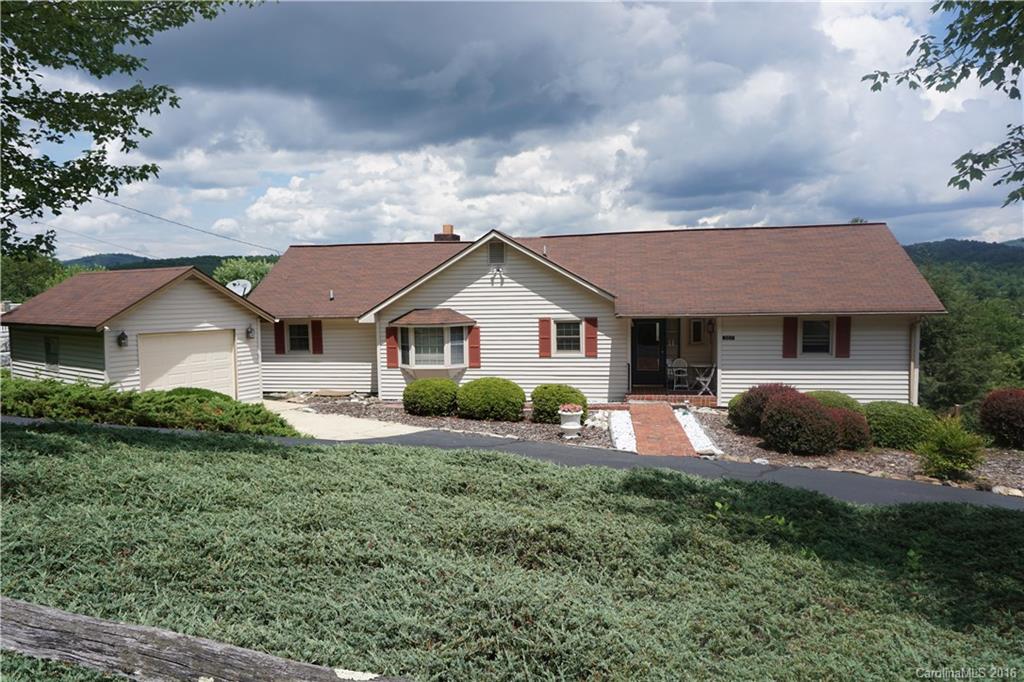 357 Rockledge Road Spruce Pine NC 28777