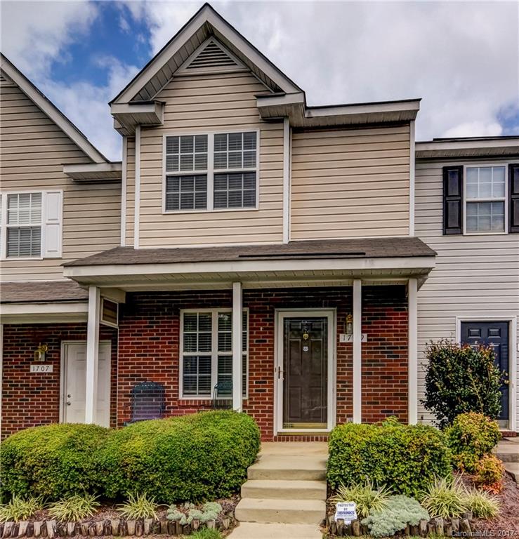 1709 Pergola Place Charlotte NC 28213