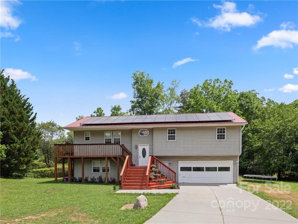 14 Spring Lake Drive Fletcher NC 28732
