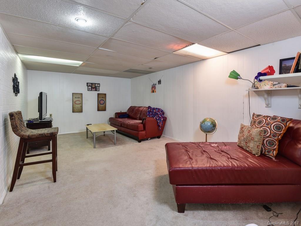 7 Pinehurst Road Asheville NC 28805