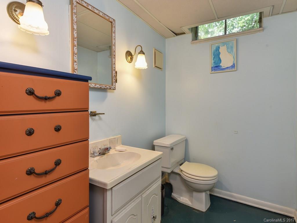 7 Pinehurst Road Asheville NC 28805