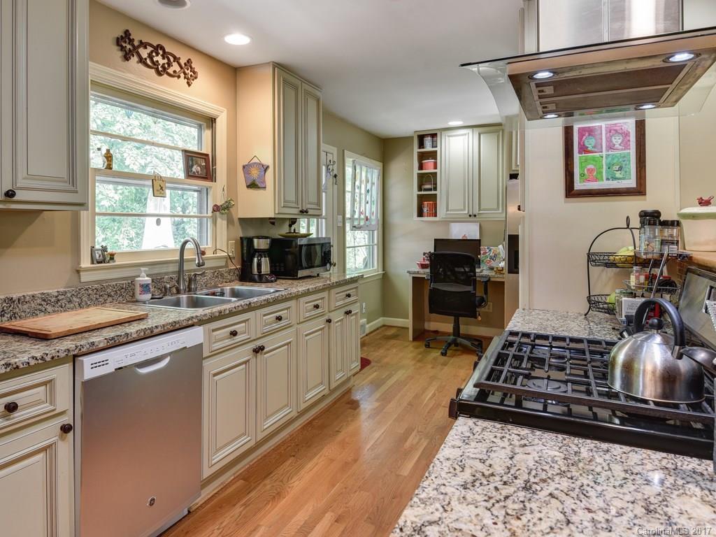 7 Pinehurst Road Asheville NC 28805