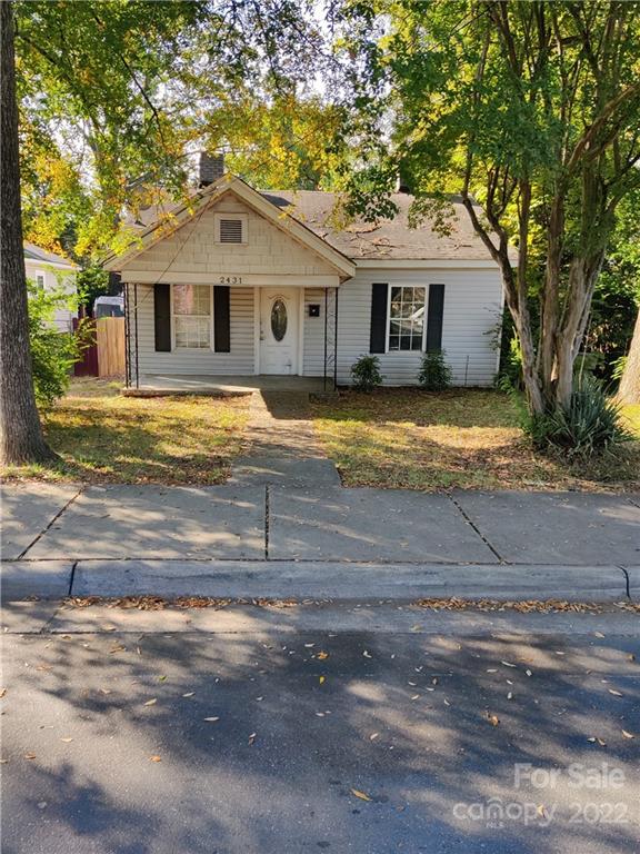 2431 Dundeen Street Charlotte NC 28216