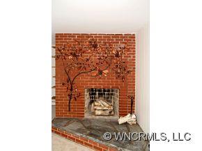 27 Mountain Terrace Asheville NC 28806