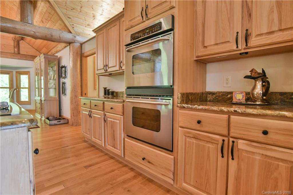136 Atunyote Ridge Waynesville NC 28785