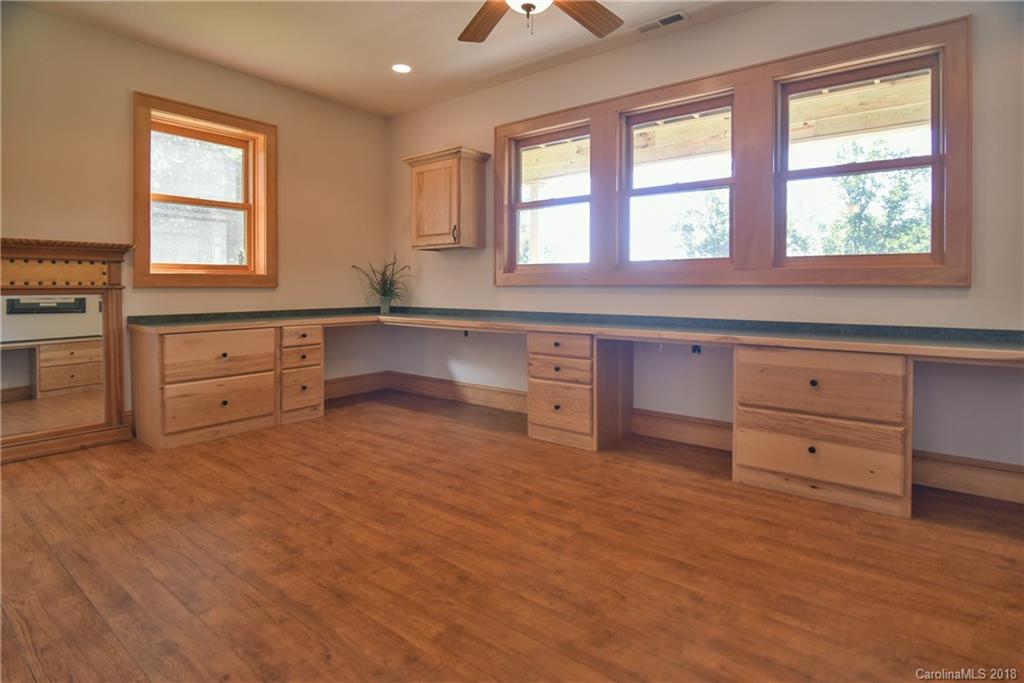 136 Atunyote Ridge Waynesville NC 28785