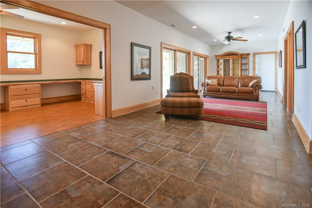 136 Atunyote Ridge Waynesville NC 28785