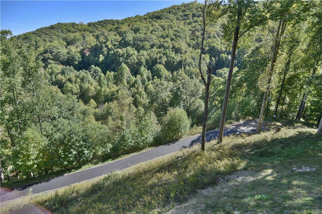 136 Atunyote Ridge Waynesville NC 28785