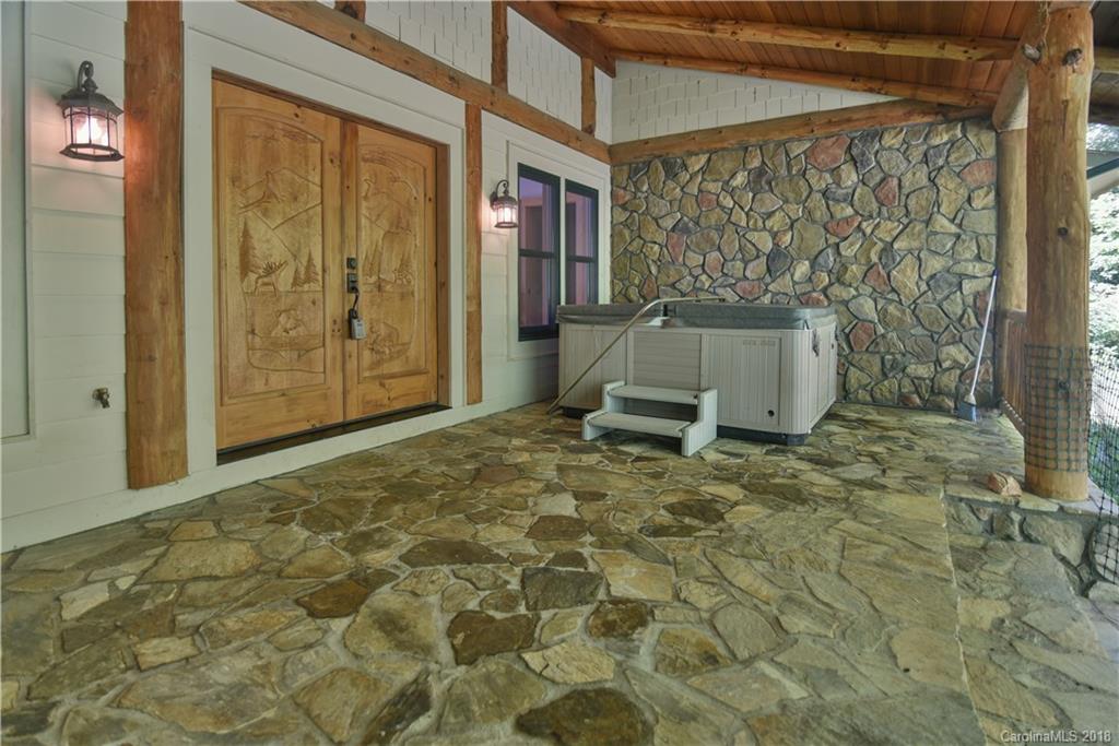 136 Atunyote Ridge Waynesville NC 28785