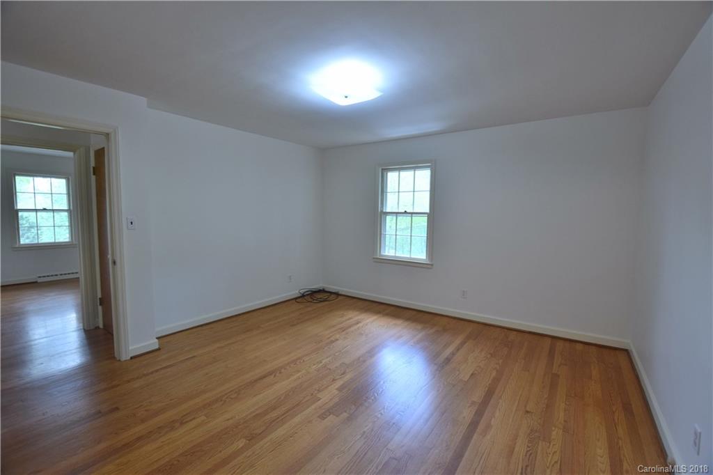 2 Beechwood Road Asheville NC 28805