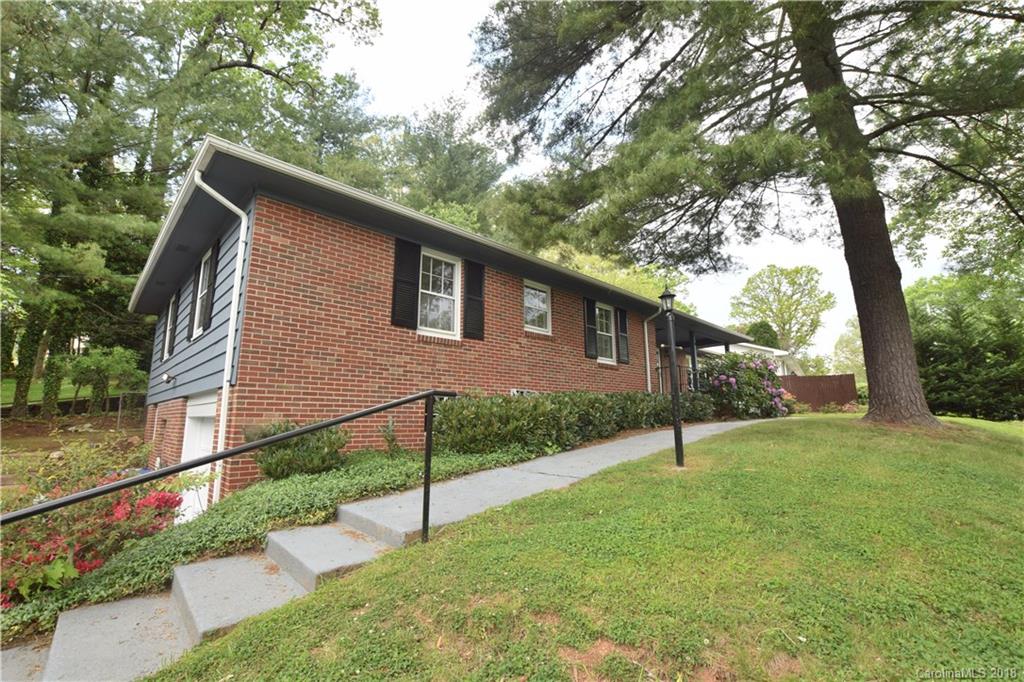 2 Beechwood Road Asheville NC 28805
