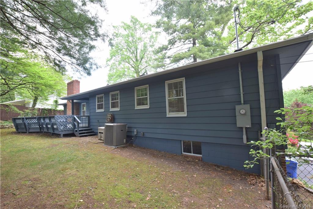 2 Beechwood Road Asheville NC 28805