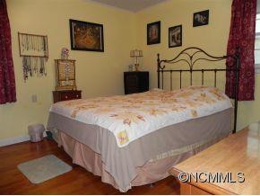 29 Birchwood Lane Asheville NC 28805