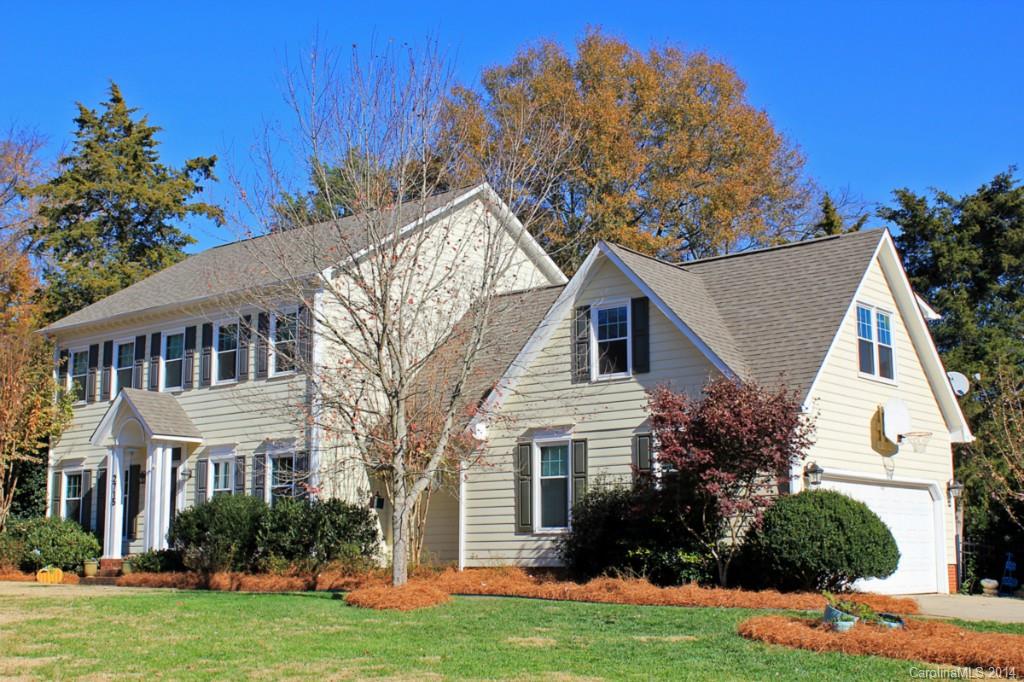 2715 Travelers Court Charlotte NC 28226