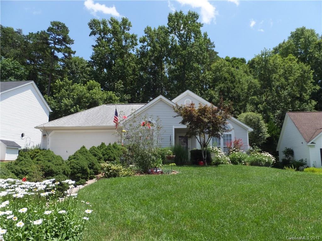 1613 Silverberry Court Charlotte NC 28214