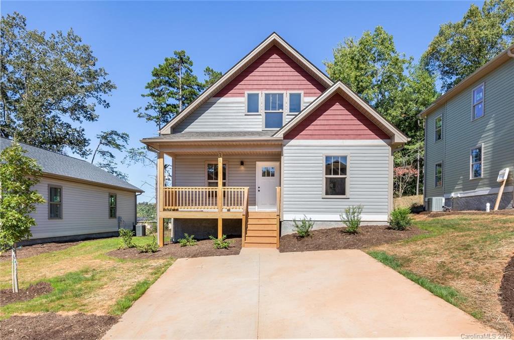 31 Yarrow Meadow Road Weaverville NC 28787