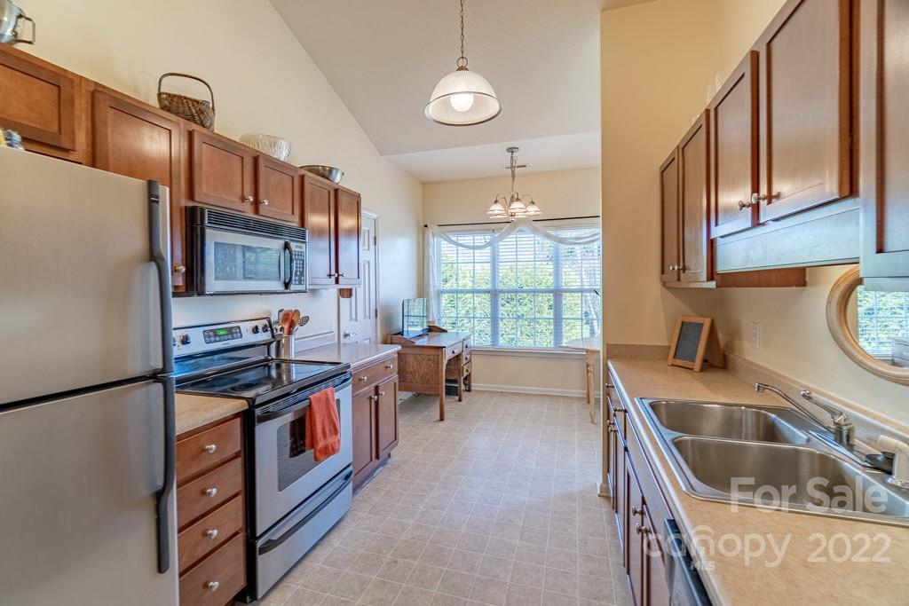 126 Beaver Dam Drive Mills River NC 28759