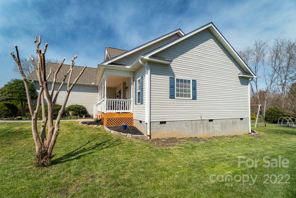 126 Beaver Dam Drive Mills River NC 28759