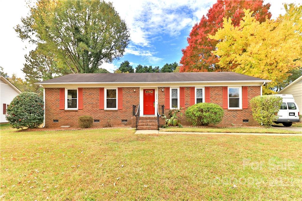 7533 Farm Gate Drive Charlotte NC 28215