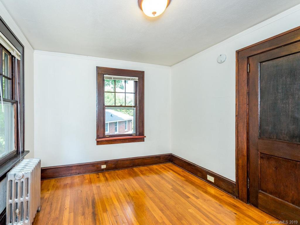 30 Aurora Drive Asheville NC 28805