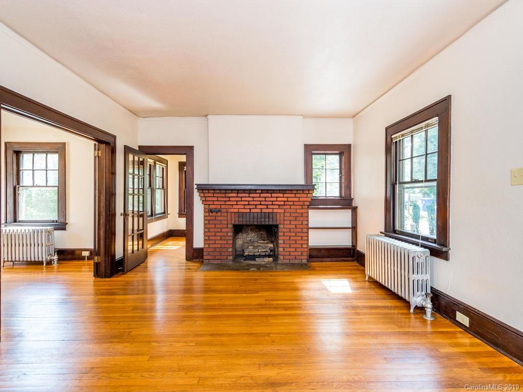 30 Aurora Drive Asheville NC 28805