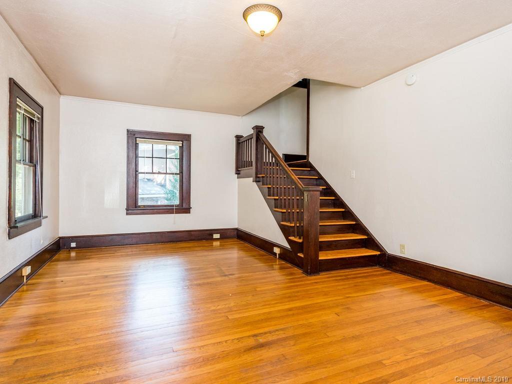 30 Aurora Drive Asheville NC 28805