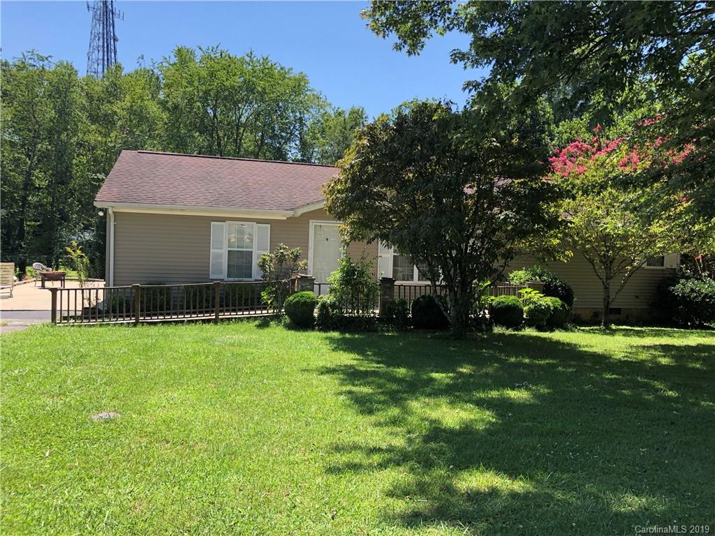 209 Leigh Anne Lane Horse Shoe NC 28742