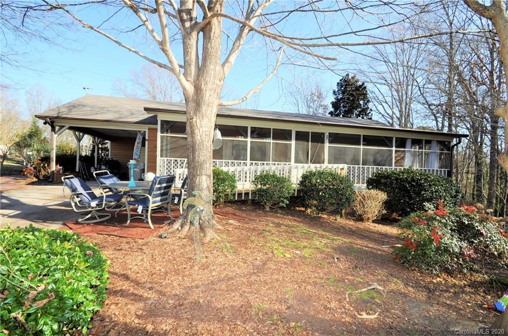 2608 Castle Hill Road Gastonia NC 28052