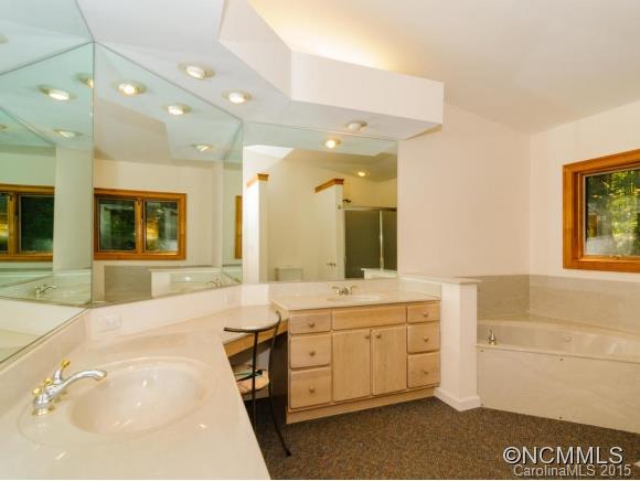 53 Hidden Cove Road Leicester NC 28748