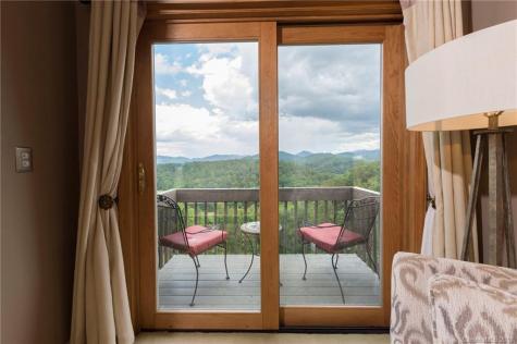 128 Brancer Drive Mars Hill NC 28754