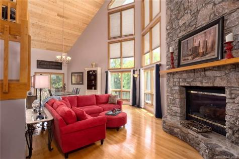 128 Brancer Drive Mars Hill NC 28754