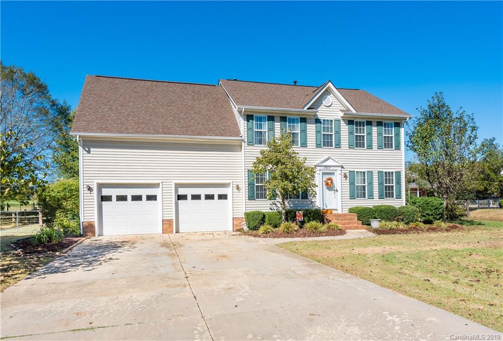 8007 Middleton Circle Harrisburg NC 28075