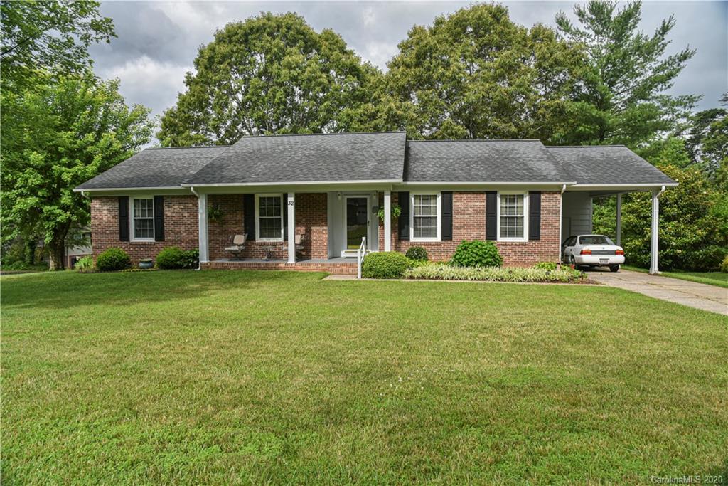 32 Knoll Ridge Drive Asheville NC 28804
