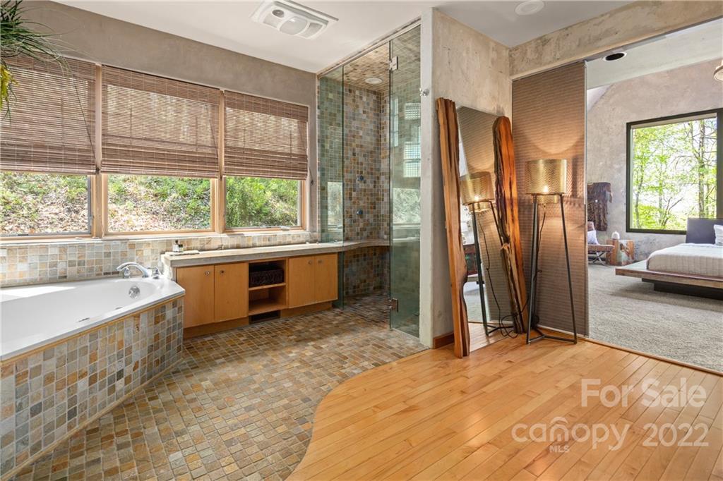 226 Eastmoor Drive Asheville NC 28805