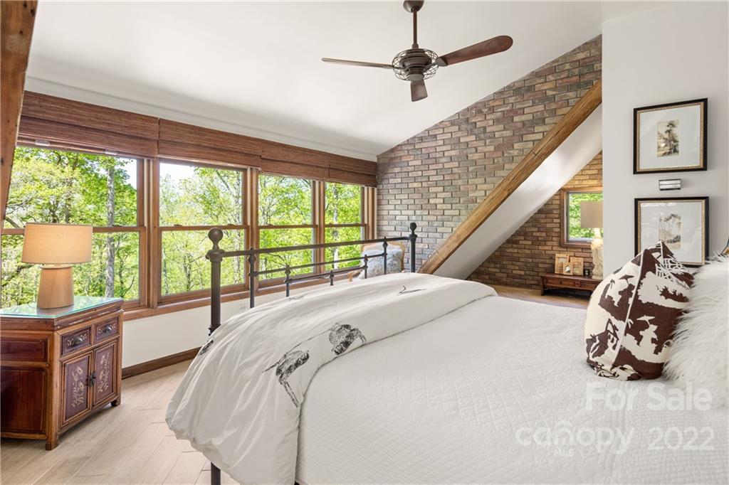 226 Eastmoor Drive Asheville NC 28805