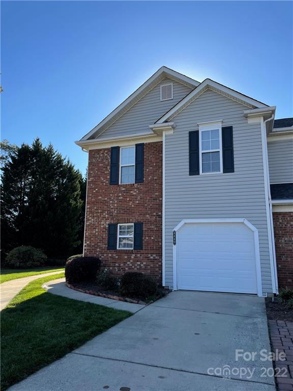 8840 Treyburn Drive Charlotte NC 28216