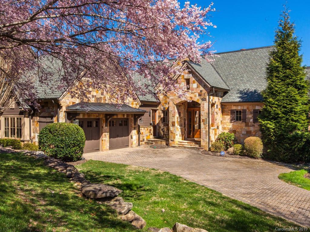 572 Walnut Valley Parkway Arden NC 28704