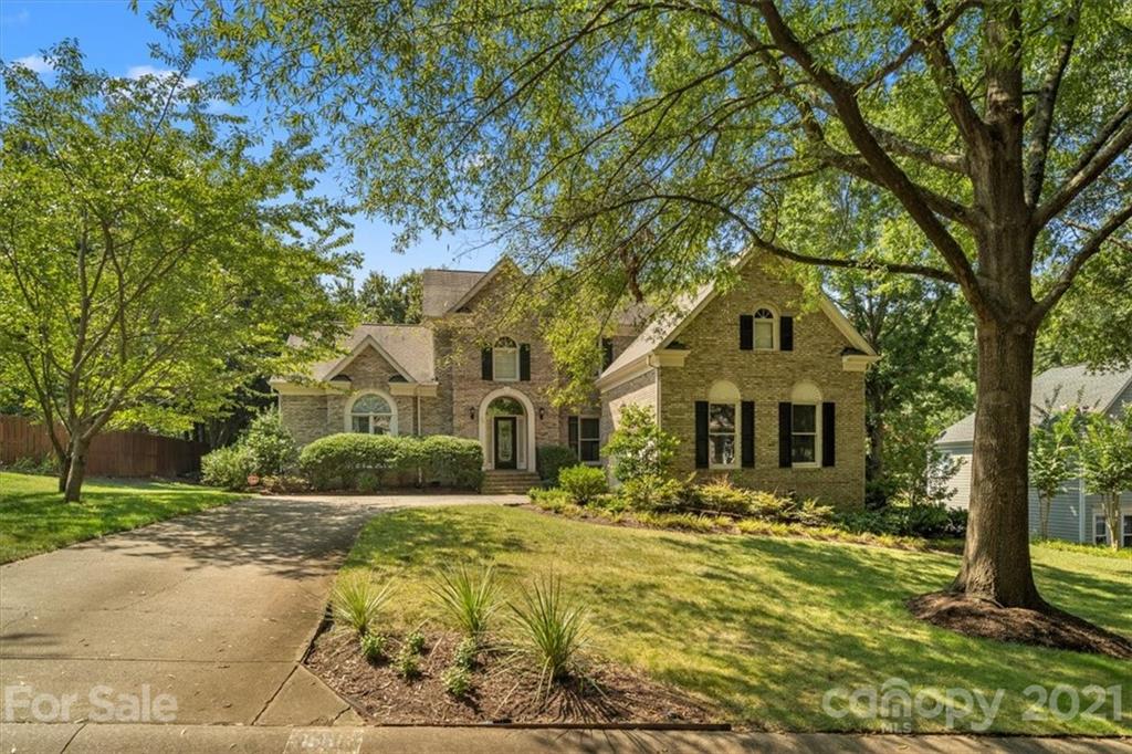 15611 Woodland Ridge Lane Charlotte NC 28278