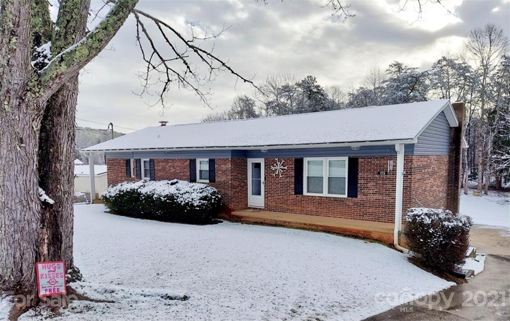 172 Cherokee Way Marion NC 28752