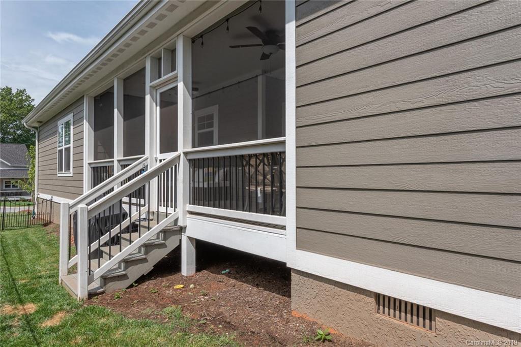 43 Asher Lane Arden NC 28704