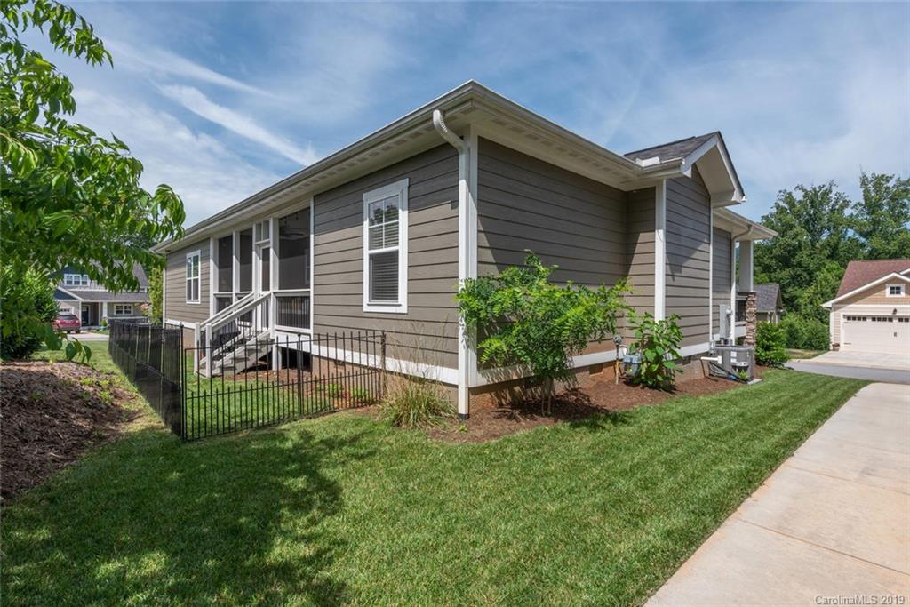 43 Asher Lane Arden NC 28704