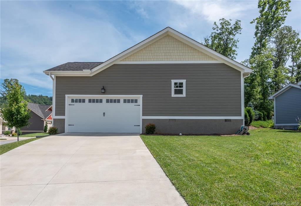 43 Asher Lane Arden NC 28704