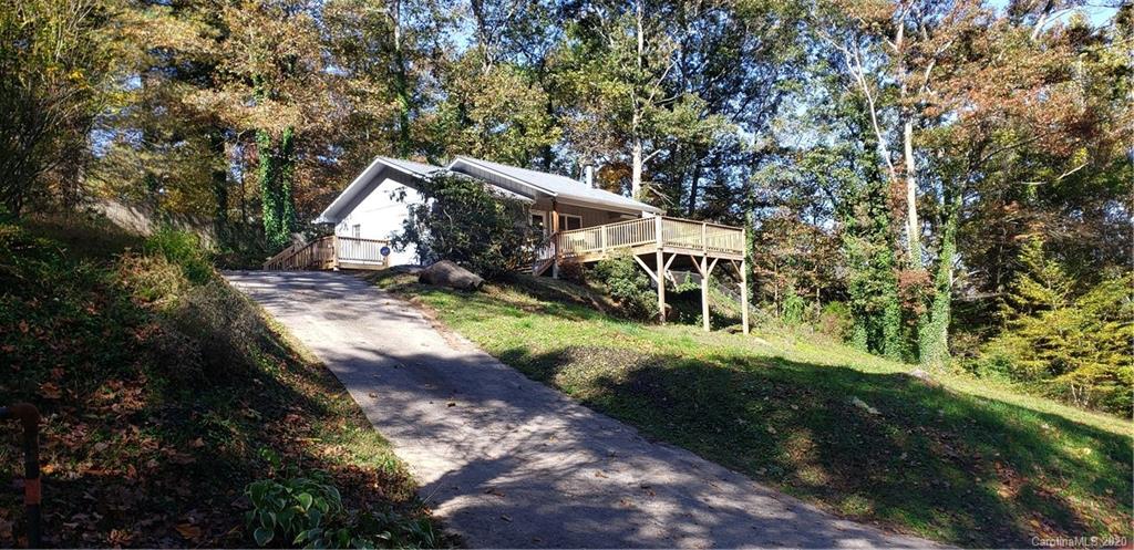 140 Acorn Lane Waynesville NC 28785