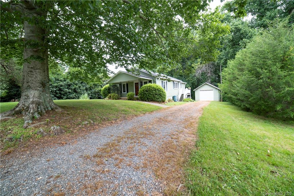 204 Coulter Street Morganton NC 28655