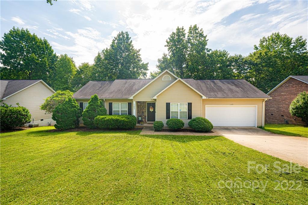 1657 6th Street SE Hickory NC 28602