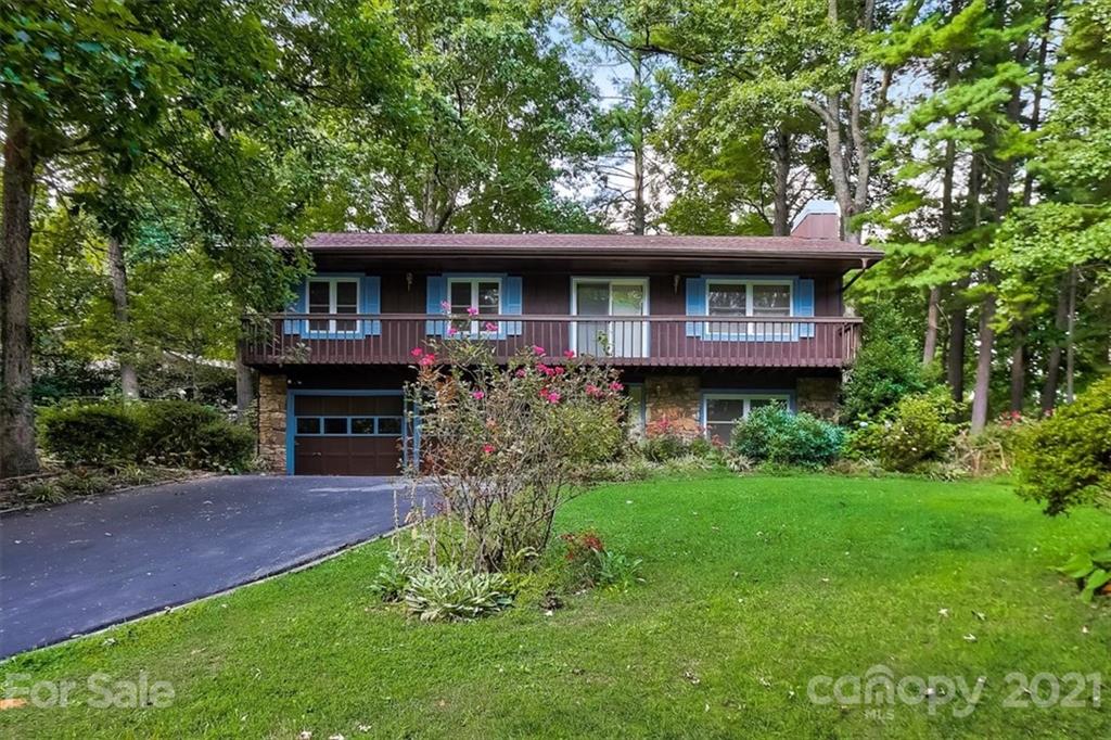 10 Forest Ridge Drive Arden NC 28704
