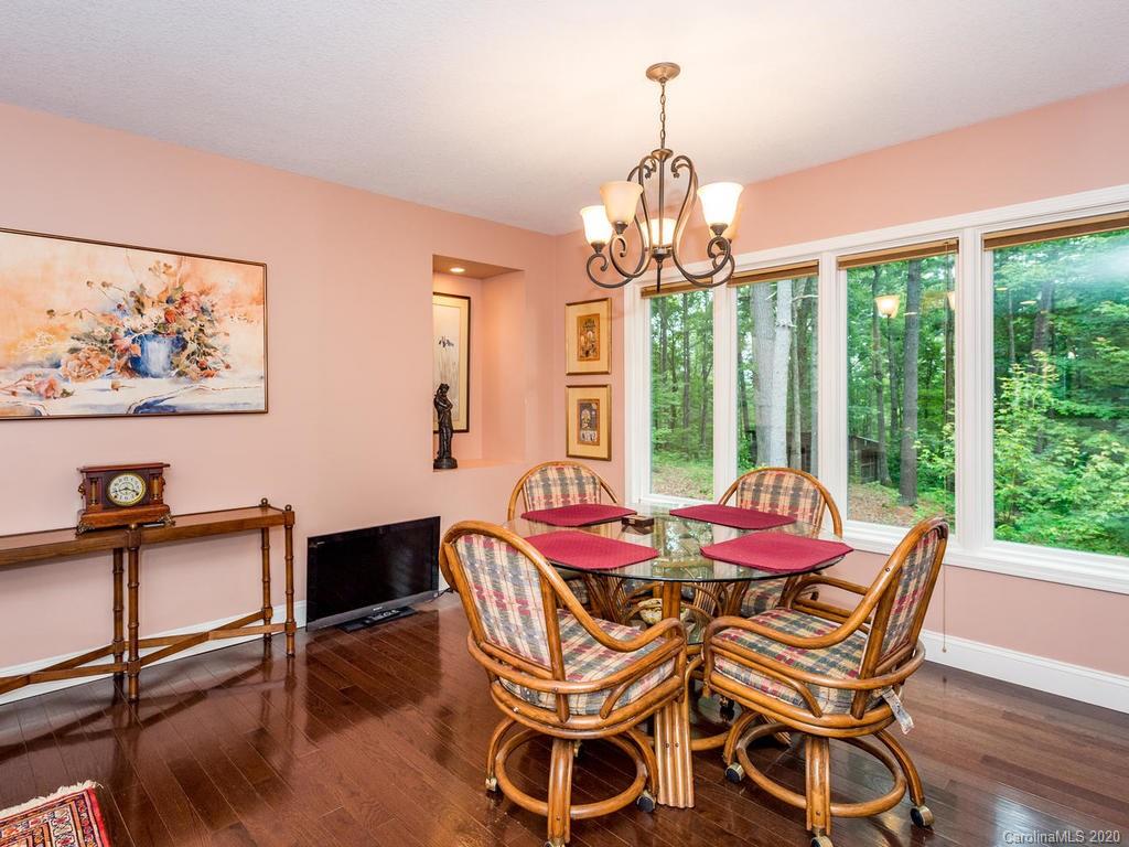 146 Dogwood Drive Weaverville NC 28787