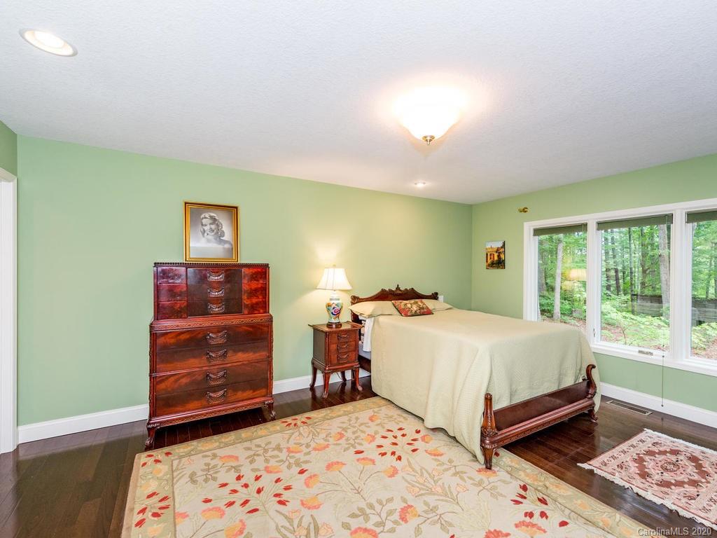 146 Dogwood Drive Weaverville NC 28787